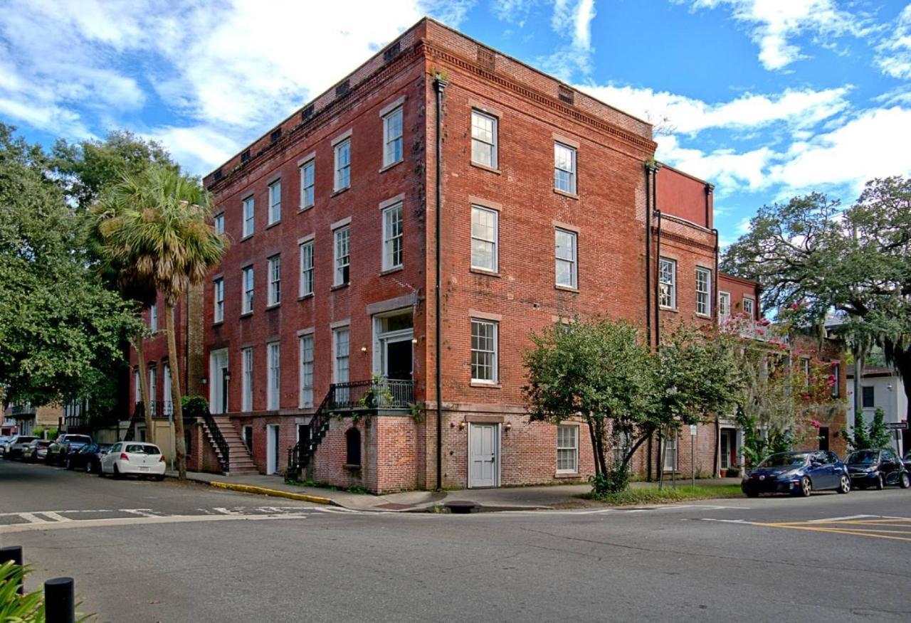 201 York #3 - Homey Downtown 2 Bedroom Steps From The River Savannah Exterior foto